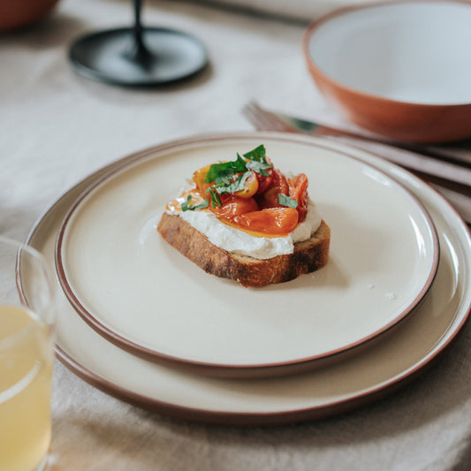 No.27 - Small Dining Set with Bowls · Earth Raw