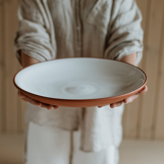 Centerpiece bowl white · Earth