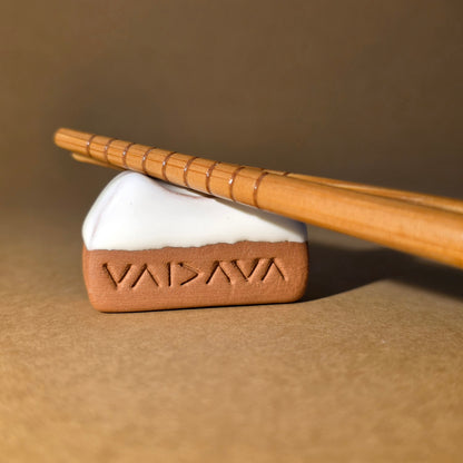 Chopstick holder