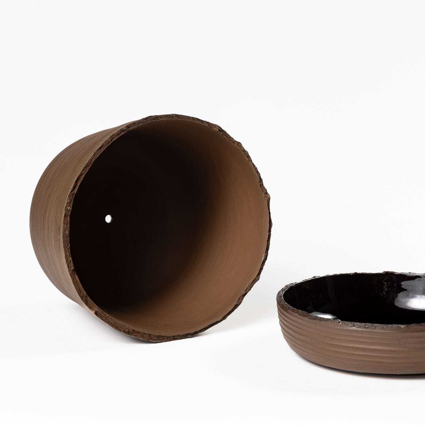 Plant pot with saucer XL · SOIL